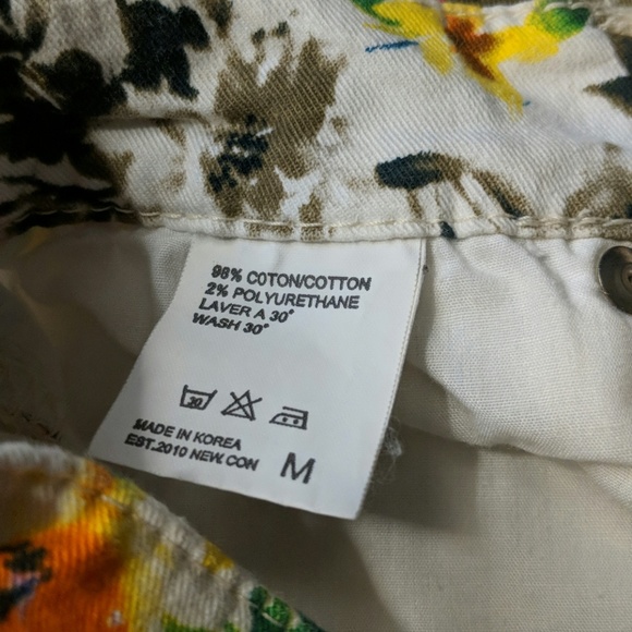 Floral Pants - Picture 8 of 11